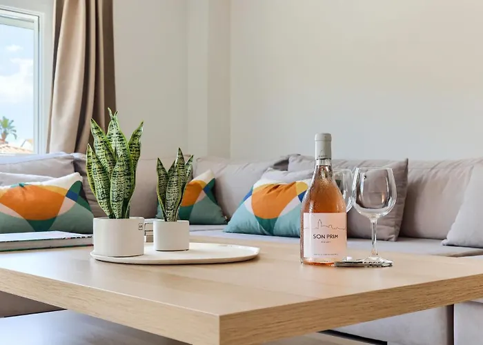 Alice * 포엔샤 항구